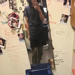 Meet your Posher, Ross